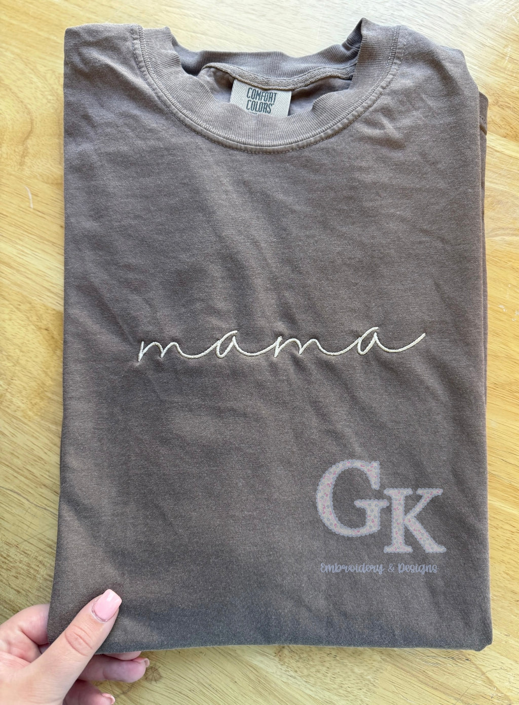 Minimalist Embroidered  Mama Tee